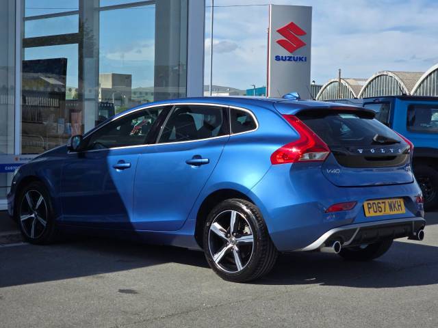 2017 Volvo V40 2.0 D2 [120] R DESIGN Nav Plus 5dr Geartronic