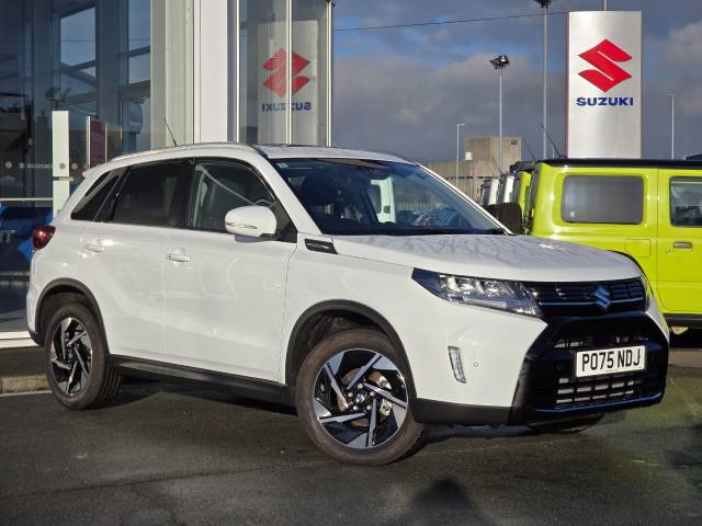 Suzuki Vitara 1.4 Boosterjet Mild Hybrid Ultra 5dr Hatchback Petrol White