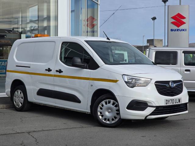 Vauxhall Combo Cargo 2300 1.5 Turbo D 100ps H1 Sportive Van Panel Van Diesel White