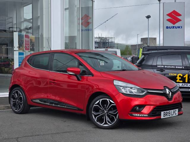 Renault Clio 1.5 dCi 90 Iconic 5dr Auto Hatchback Diesel Red