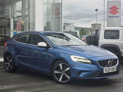 2017 Volvo V40