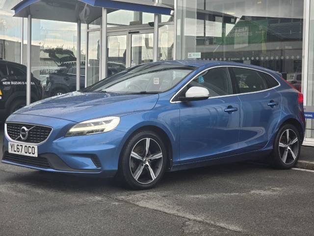 2017 Volvo V40 2.0 T2 [122] R DESIGN Nav Plus 5dr