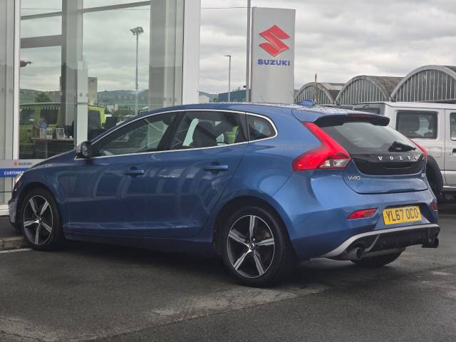 2017 Volvo V40 2.0 T2 [122] R DESIGN Nav Plus 5dr